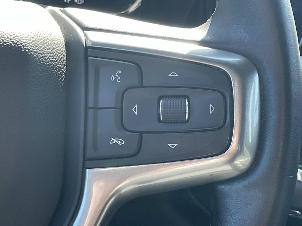 Used 2024 Chevrolet Silverado 1500 LT image 28