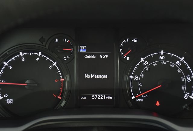 Used 2024 Toyota 4Runner SR5 RWD image 10