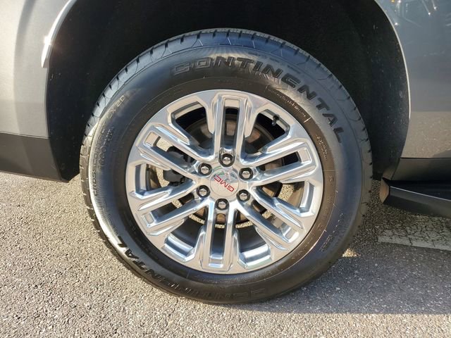 Used 2022 GMC Yukon XL SLT w/ SLT Premium Package AWD/4WD image 5