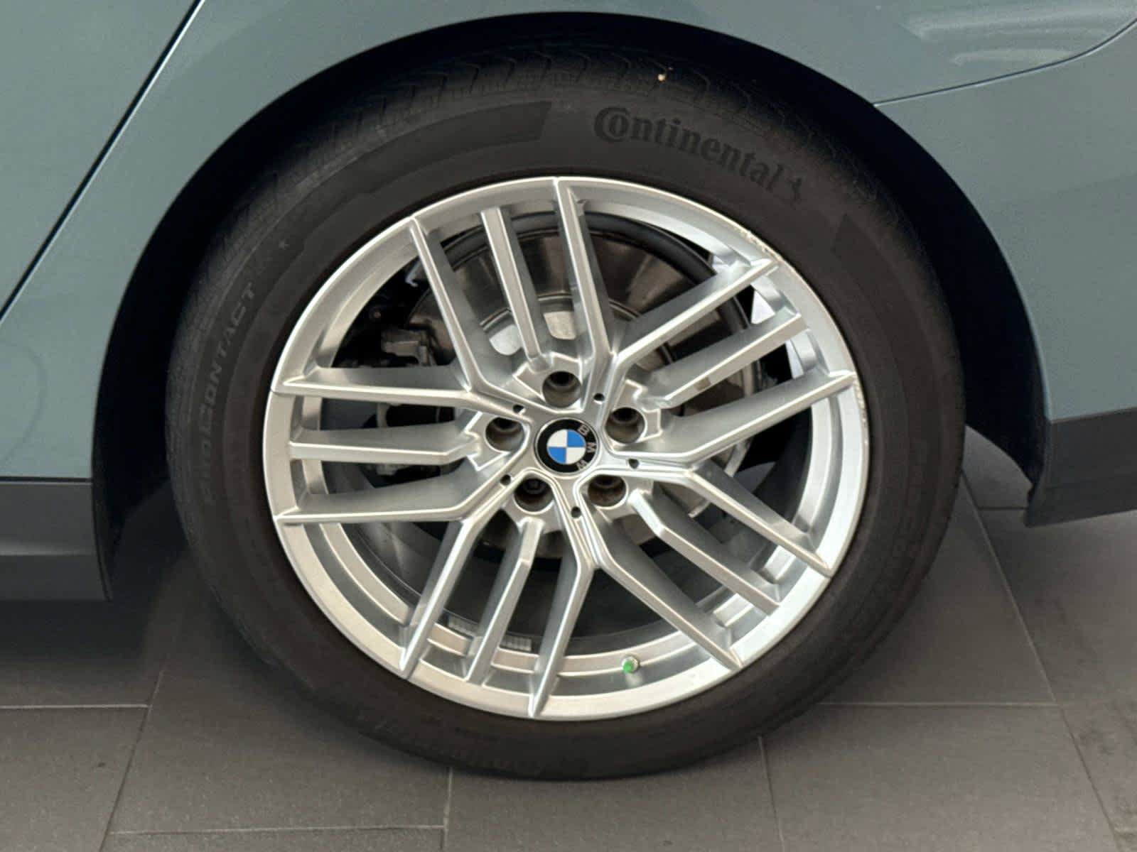 Used 2024 BMW 530i xDrive w/ Convenience Package AWD/4WD image 23