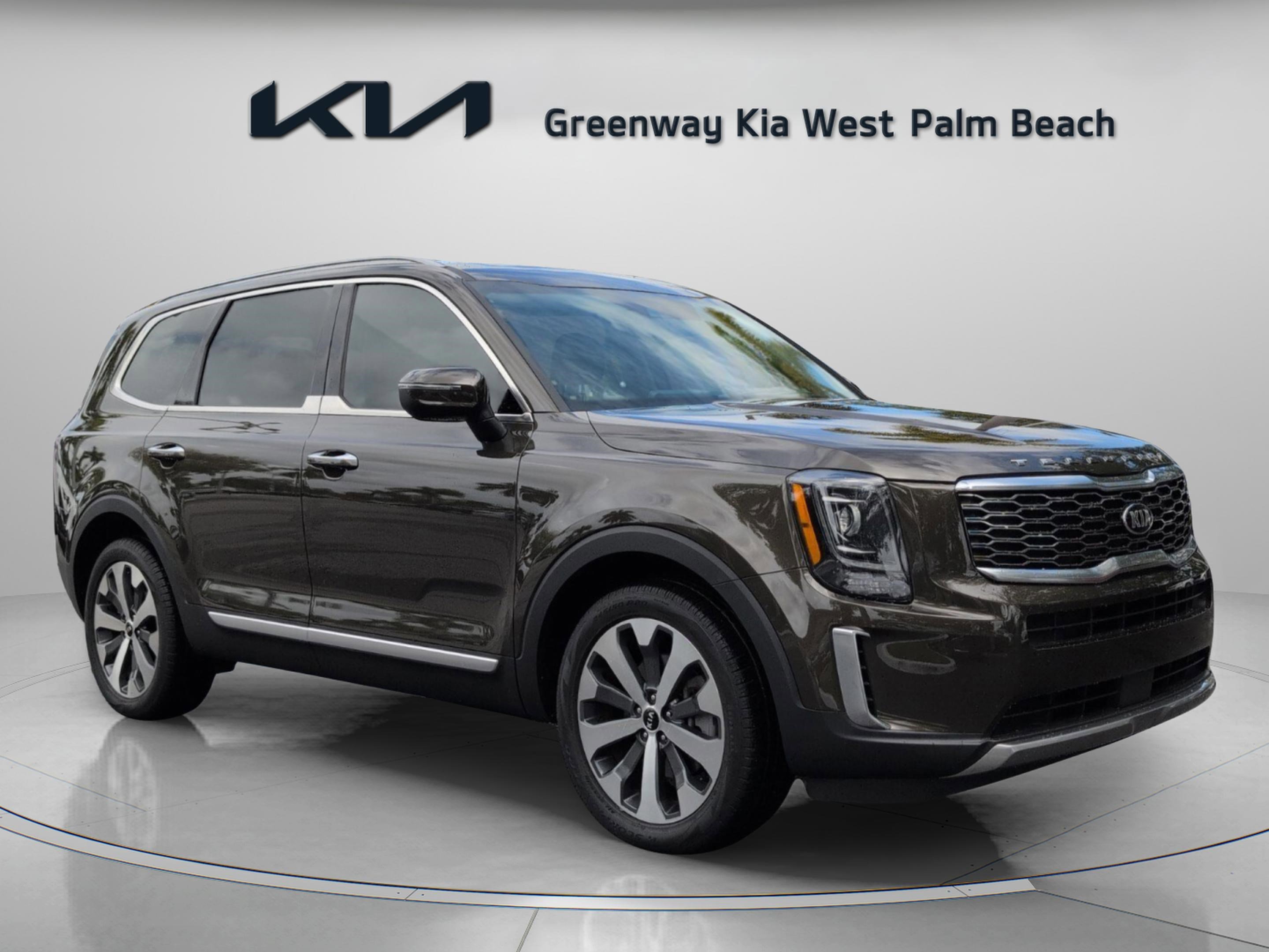 Used 2021 Kia Telluride S FWD image 1