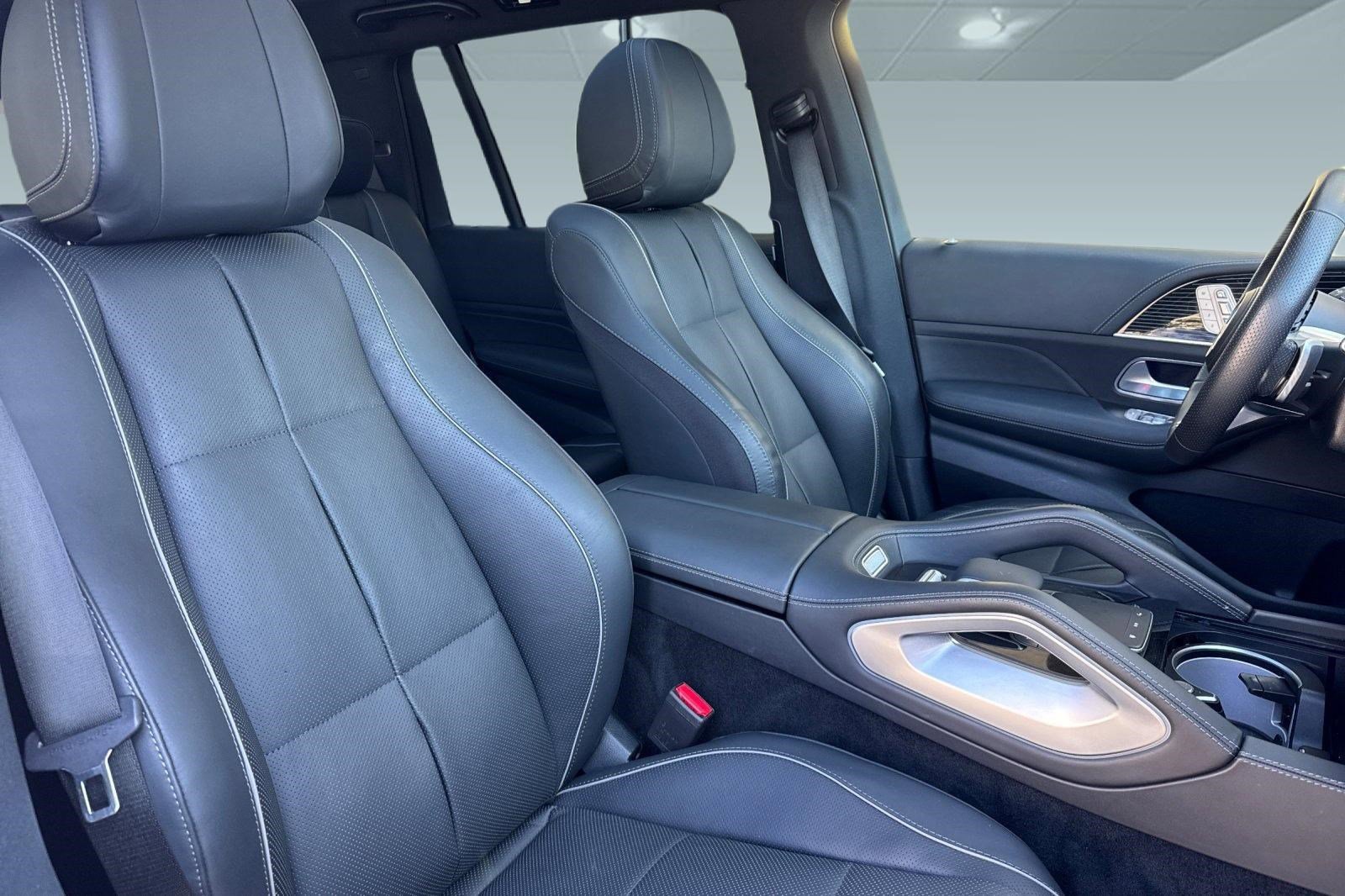 Certified 2024 Mercedes-Benz GLS 580 4MATIC image 32