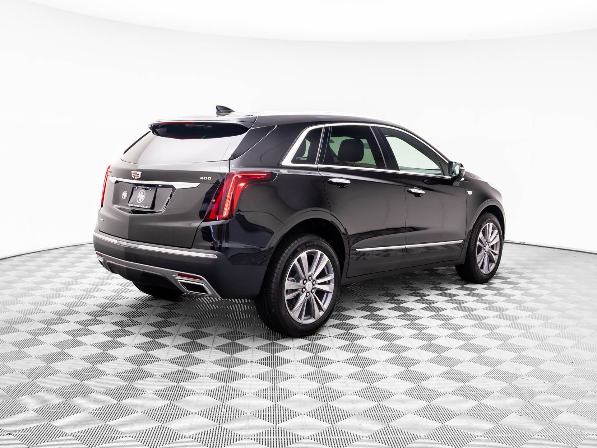 New 2025 Cadillac XT5 Premium Luxury w/ Technology Package image 8