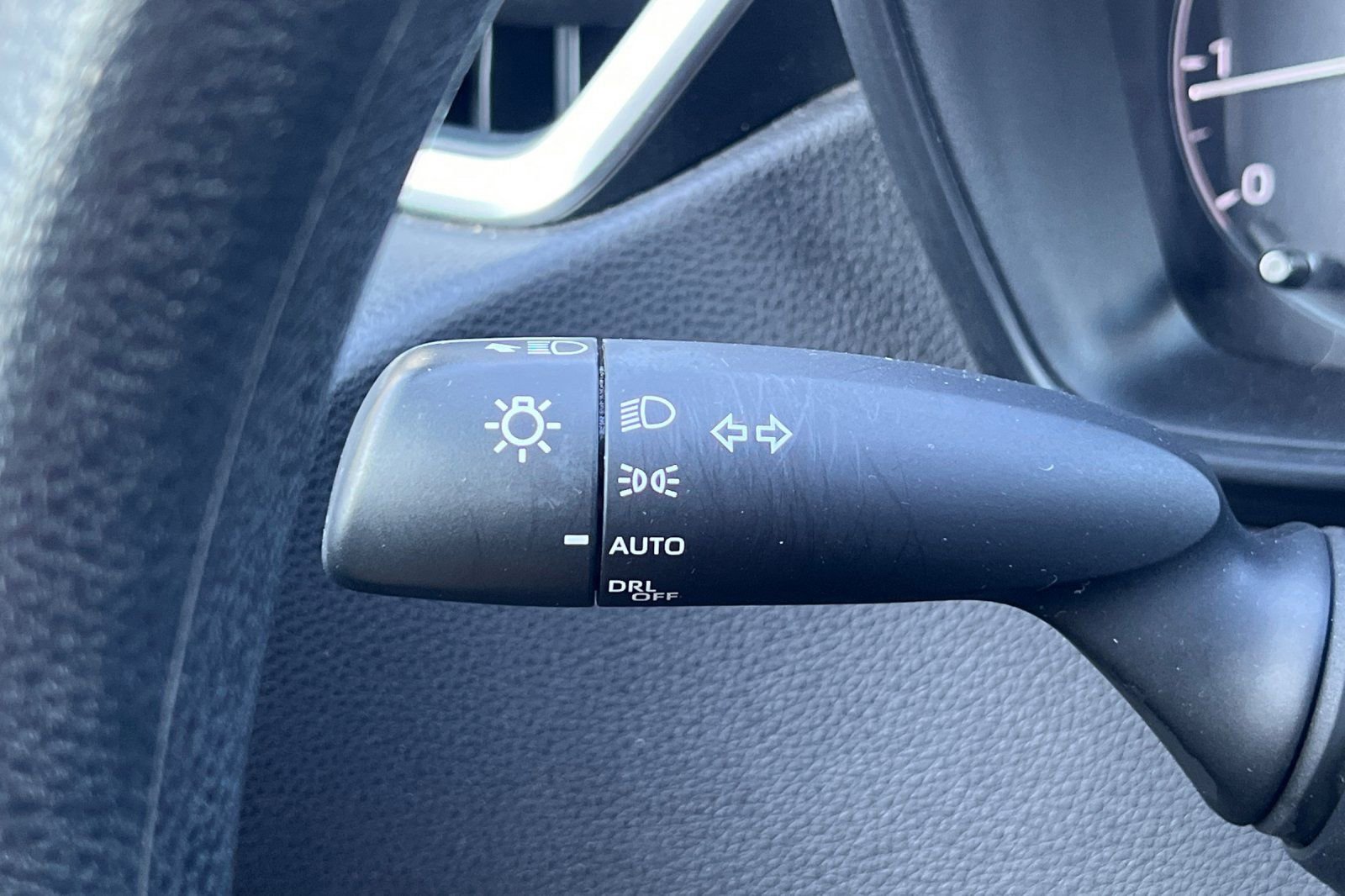 Used 2024 Toyota Corolla LE image 32