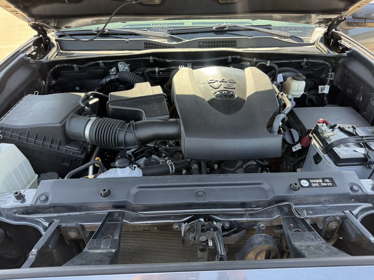 Used 2018 Toyota Tacoma SR5 RWD image 26