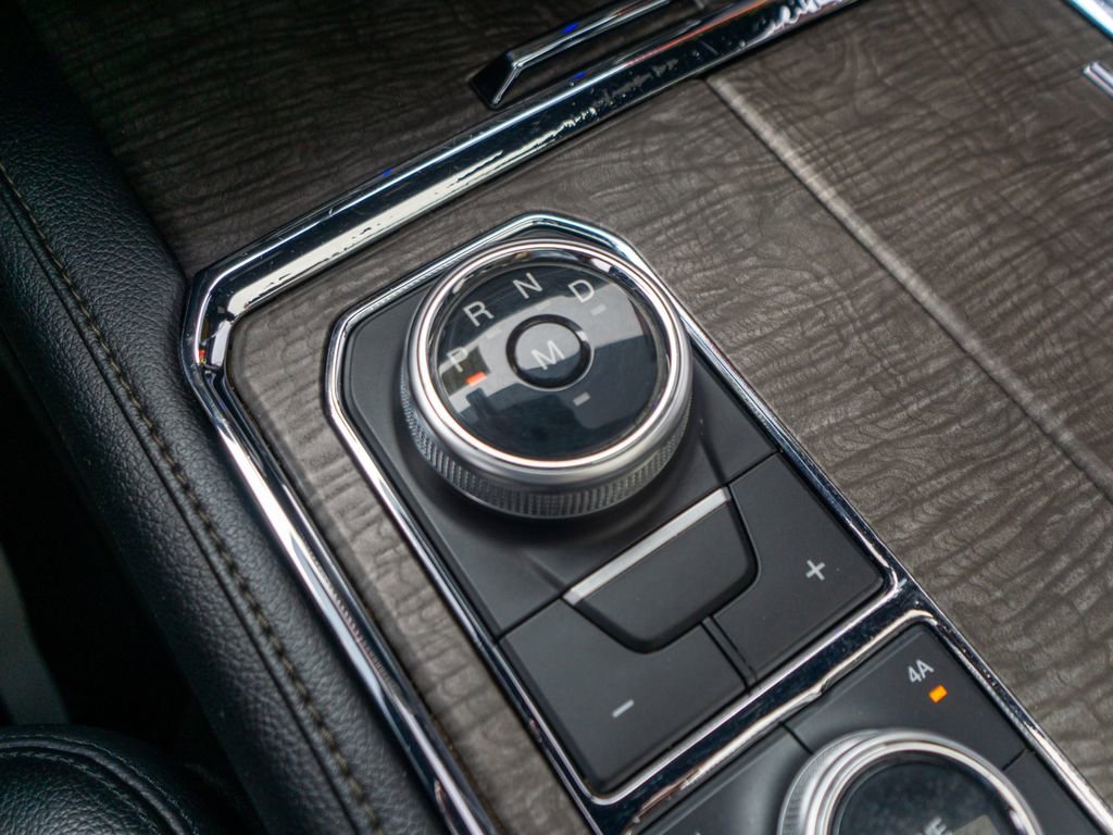 Used 2020 Ford Expedition Max Limited w/ Equipment Group 301A image 32