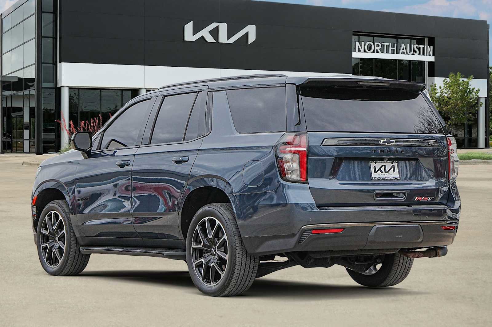 Used 2021 Chevrolet Tahoe RST image 5