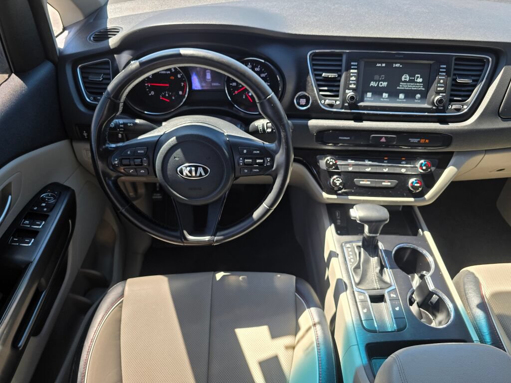 Used 2020 Kia Sedona EX FWD image 2