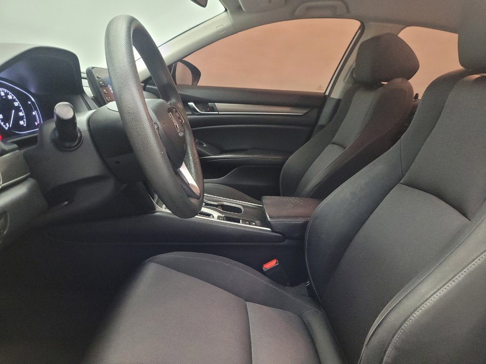 Used 2018 Honda Accord LX image 17