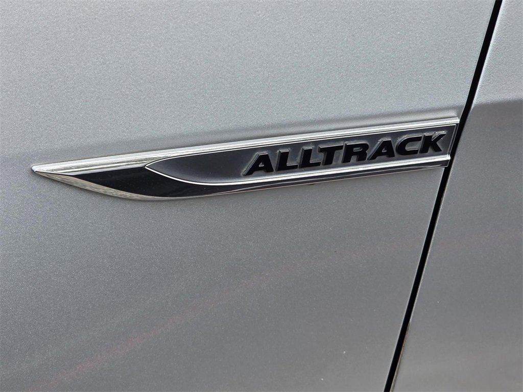 Used 2017 Volkswagen Golf Alltrack SE image 27