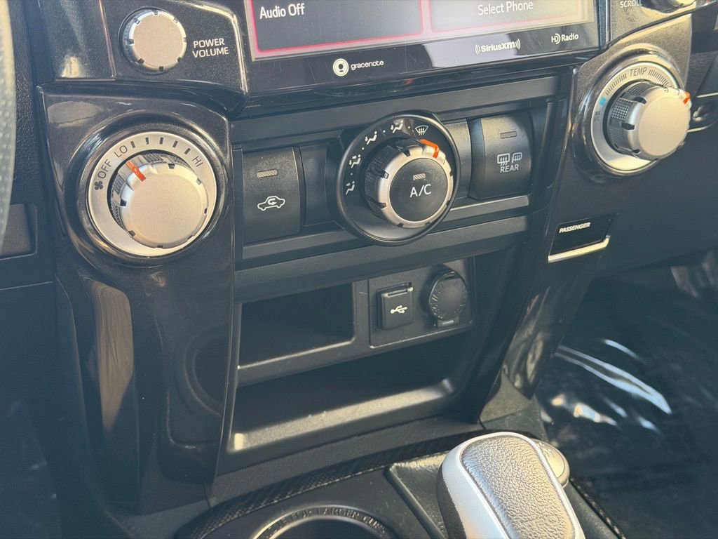 Used 2024 Toyota 4Runner TRD Off-Road image 15