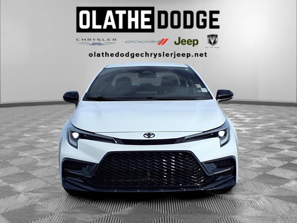 Used 2024 Toyota Corolla SE Nightshade image 30