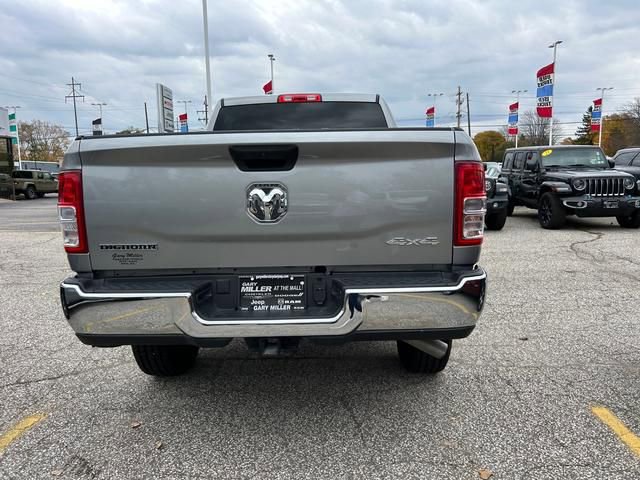 Used 2024 RAM 2500 Big Horn w/ Bed Utility Group image 4