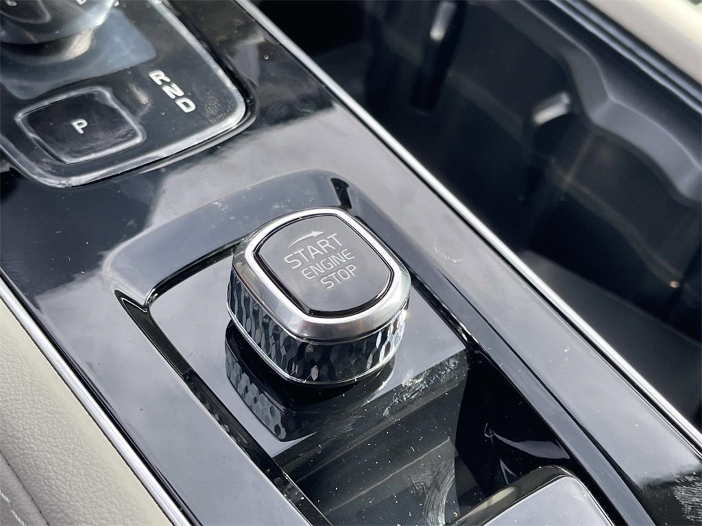 New 2026 Volvo XC90 T8 Ultra image 31