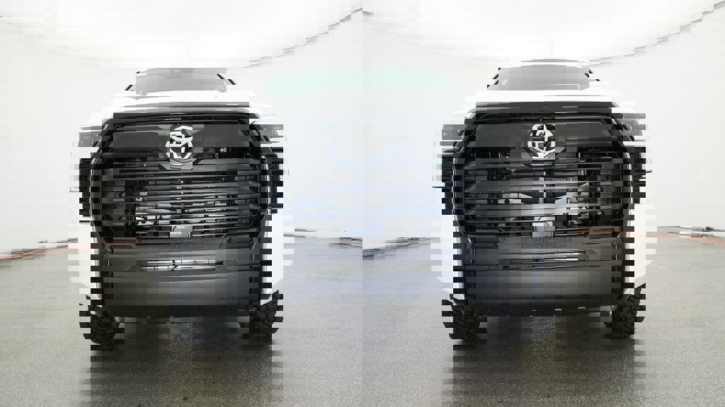 New 2026 Toyota Tundra SR image 32