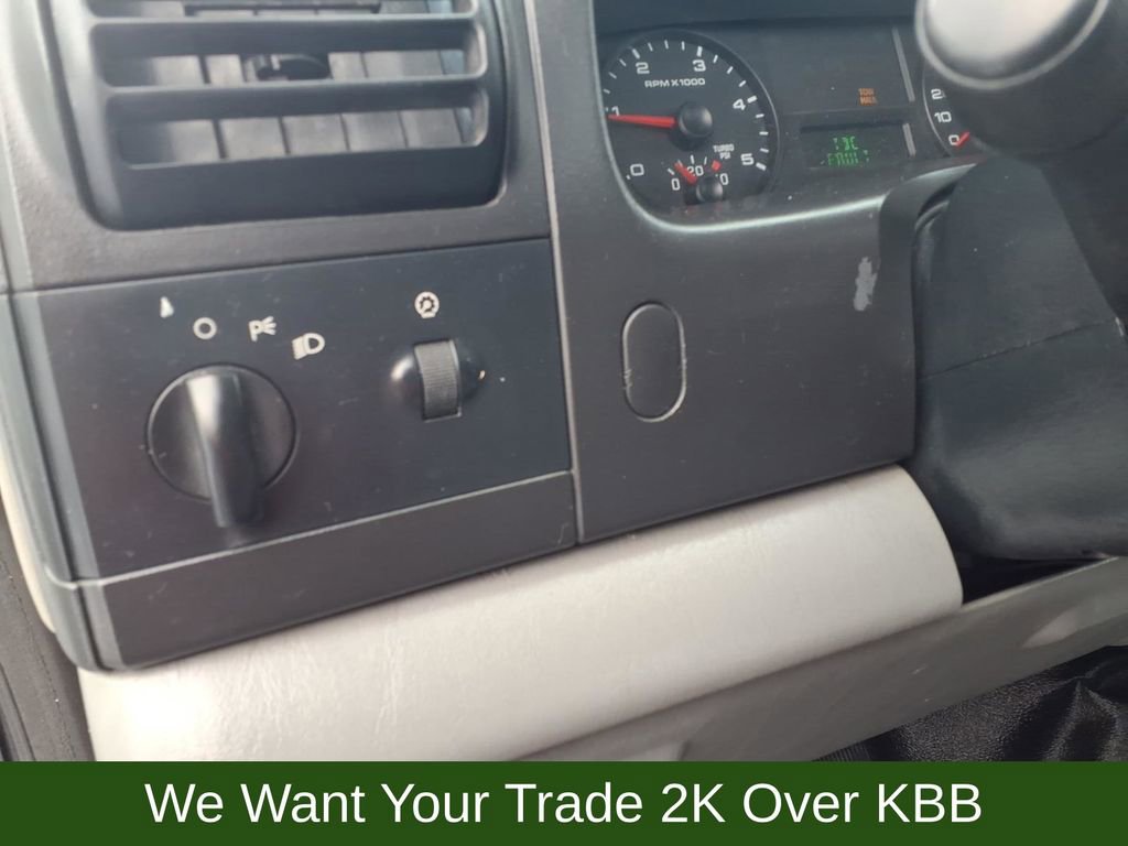 Used 2006 Ford F450 XLT image 13