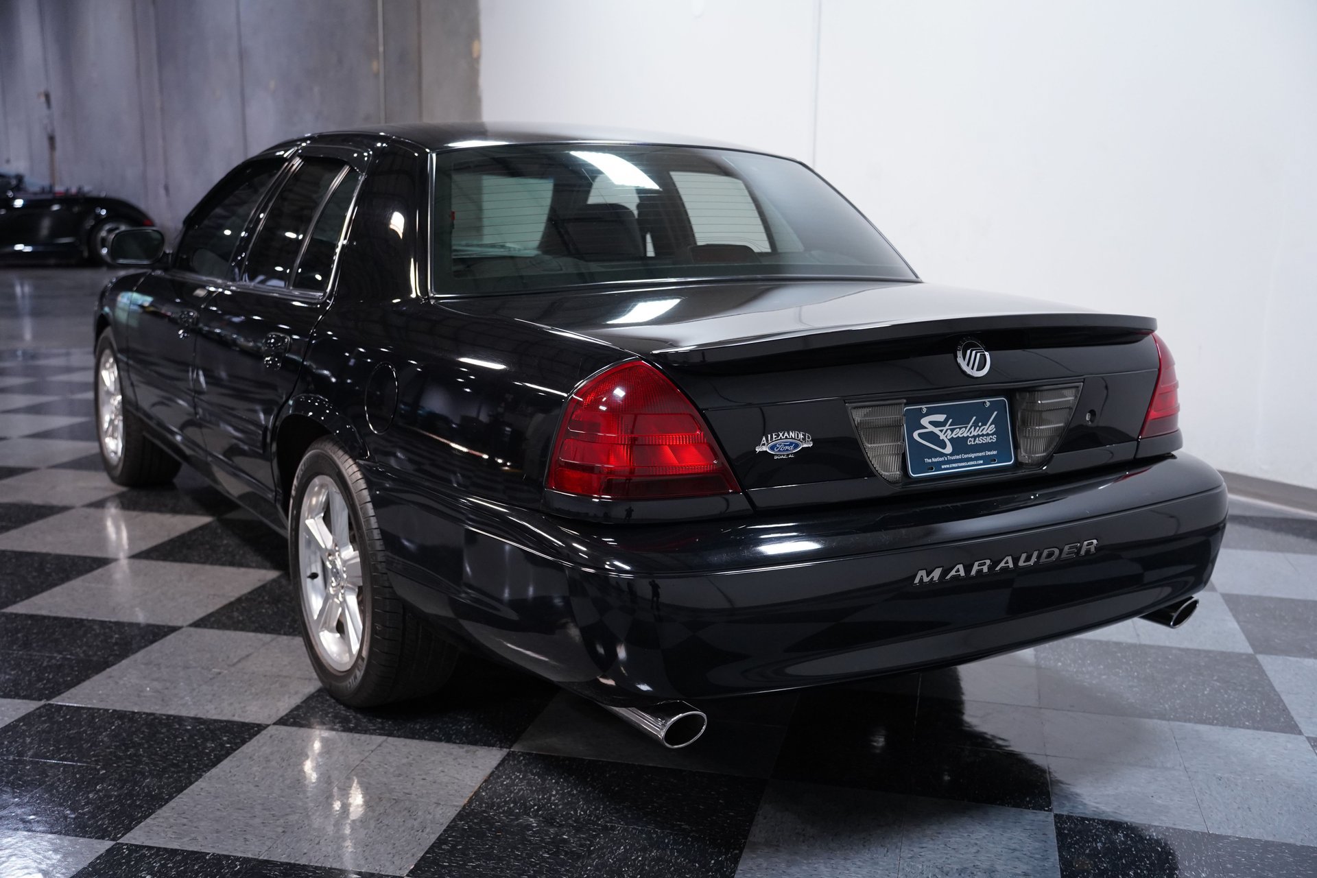 Used 2003 Mercury Marauder RWD image 8