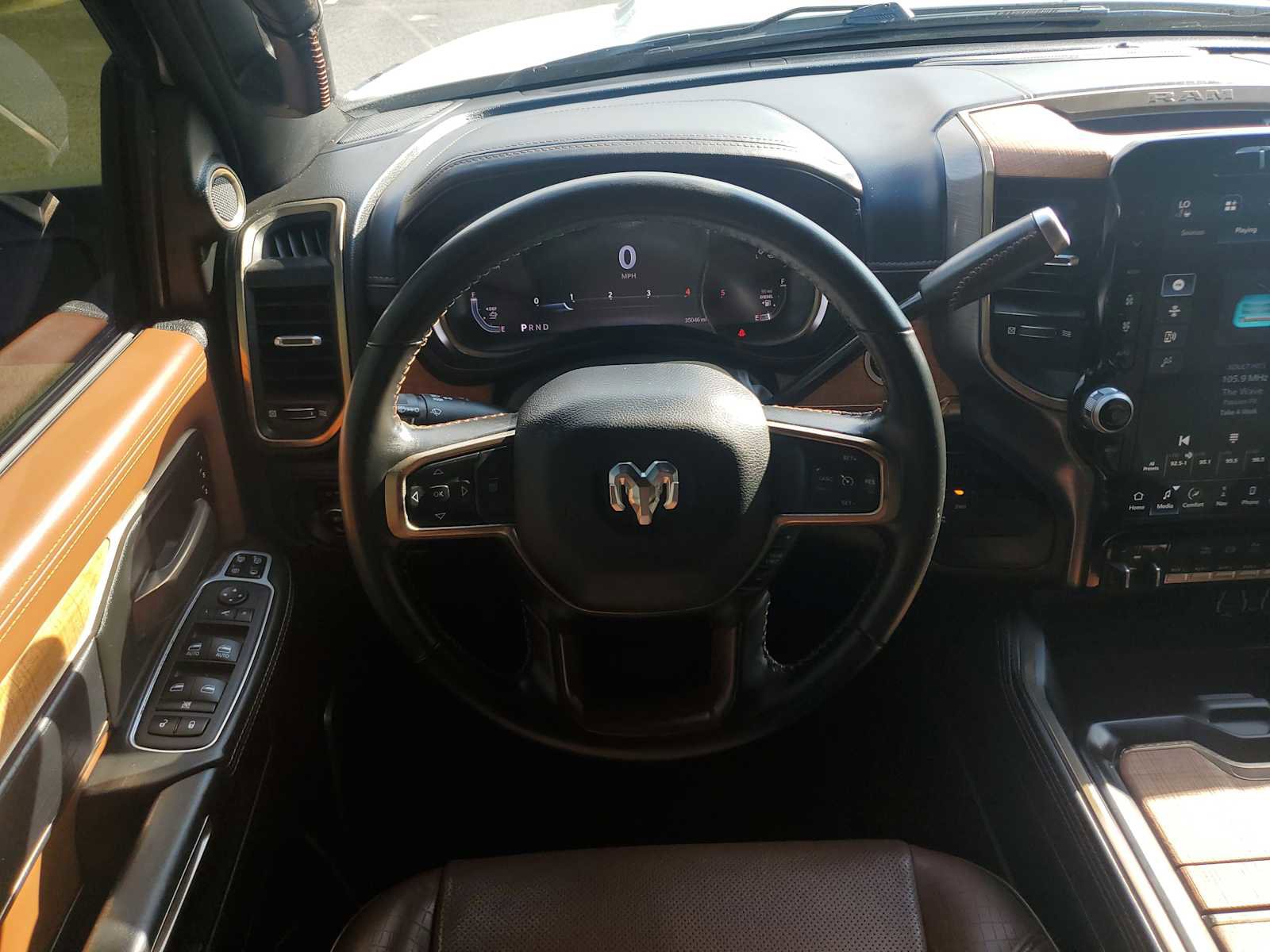 Used 2024 RAM 2500 Limited image 11