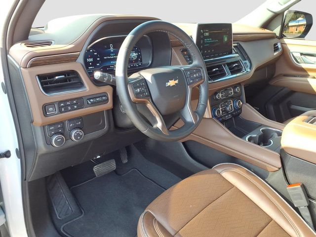Used 2023 Chevrolet Tahoe High Country w/ Premium Package 2 AWD/4WD image 25