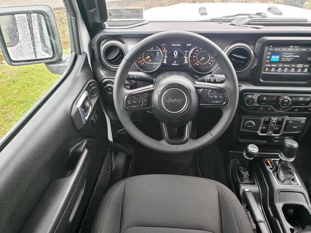 Used 2023 Jeep Wrangler Unlimited Sport image 13