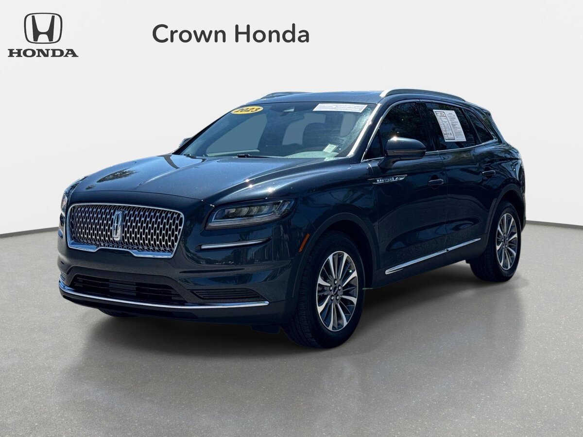 Used 2023 Lincoln Nautilus Reserve FWD video 1