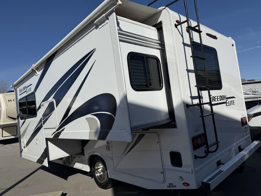 Used 2024 Ford E-350 and Econoline 350 Super Duty w/ Motorhome Prep Package image 26