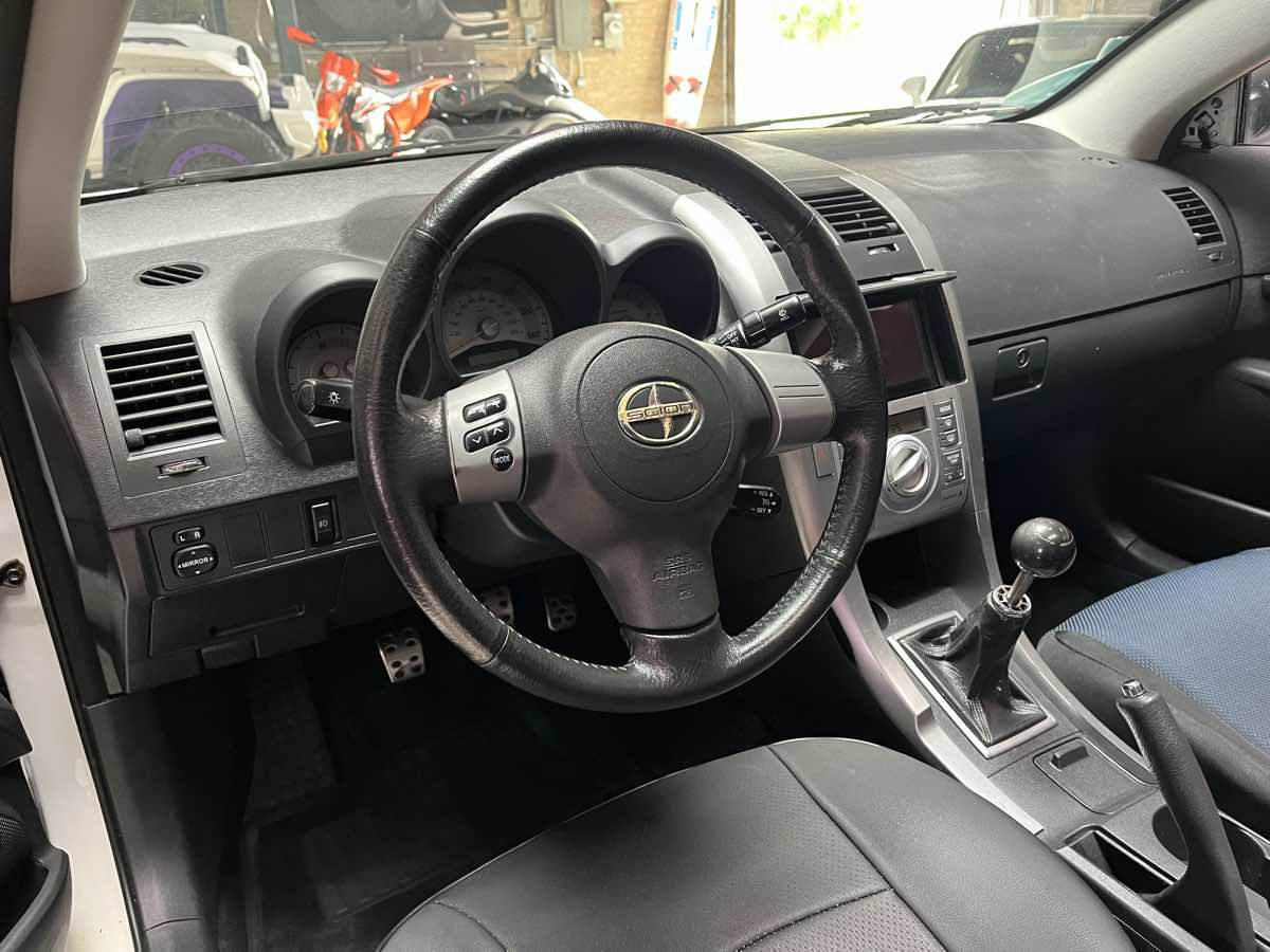 Used 2006 Scion tC FWD image 16