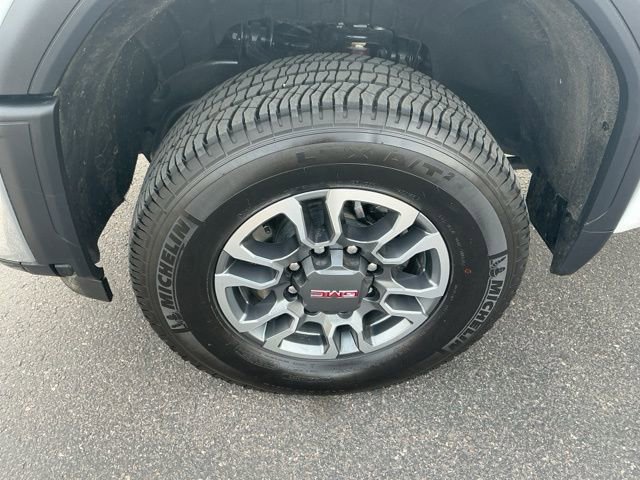 Used 2025 GMC Sierra 3500 SLT w/ X31 Off-Road Package image 11