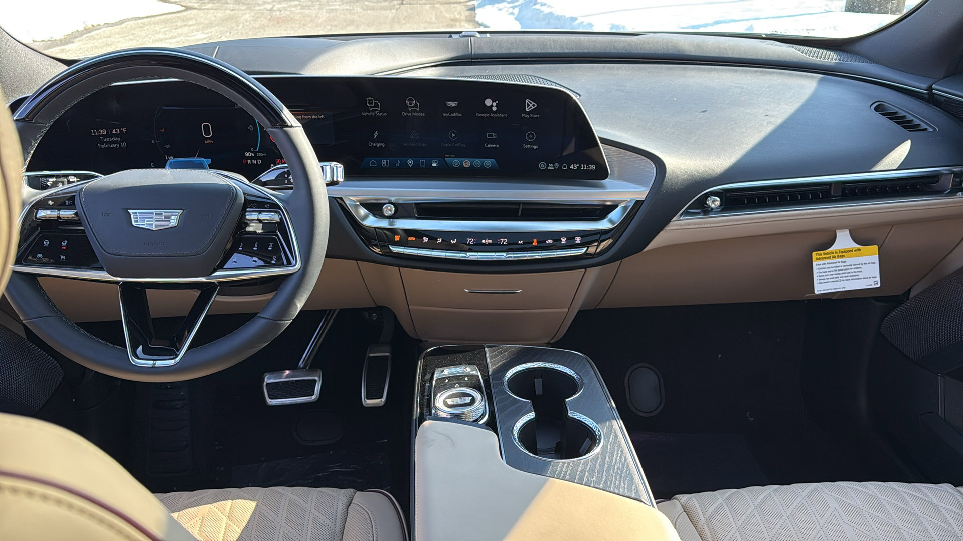 New 2026 Cadillac Lyriq Signature Luxury image 9