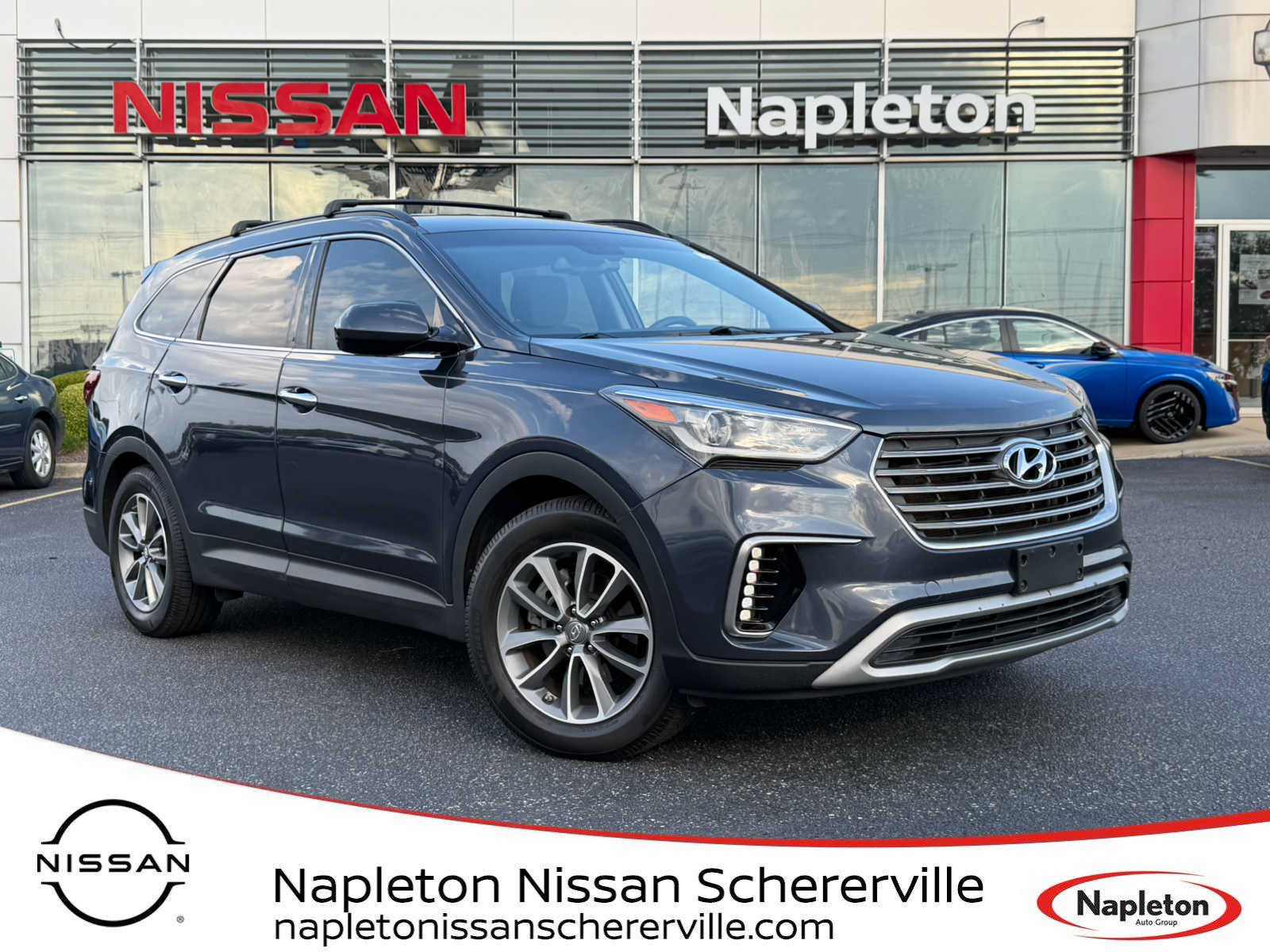 Used 2017 Hyundai Santa Fe SE w/ Cargo Package FWD image 1