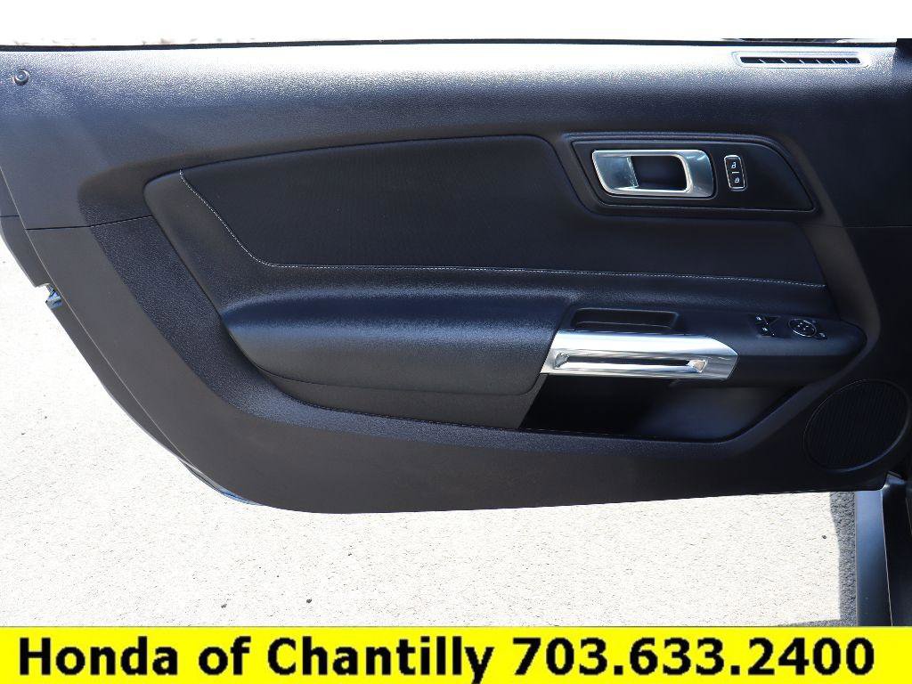 Used 2019 Ford Mustang GT RWD image 24