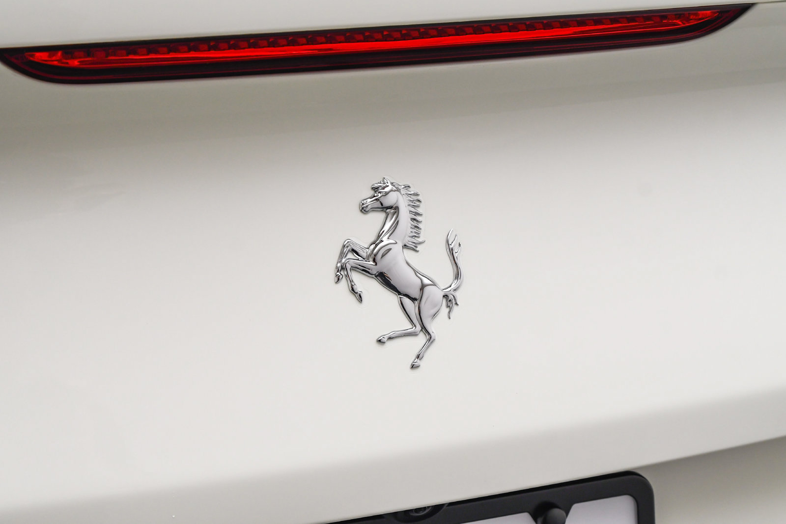Used 2022 Ferrari 812 GTS RWD image 45