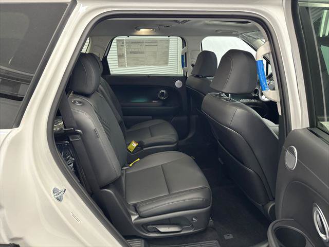 New 2026 Hyundai Palisade SEL Premium FWD image 17
