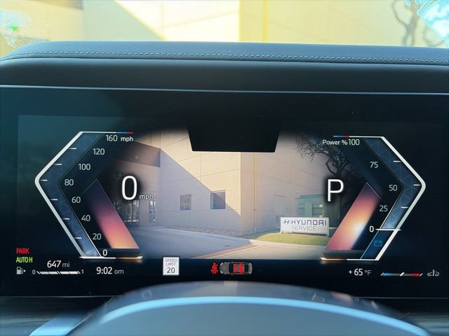 Used 2024 BMW 740i w/ Premium Package image 12