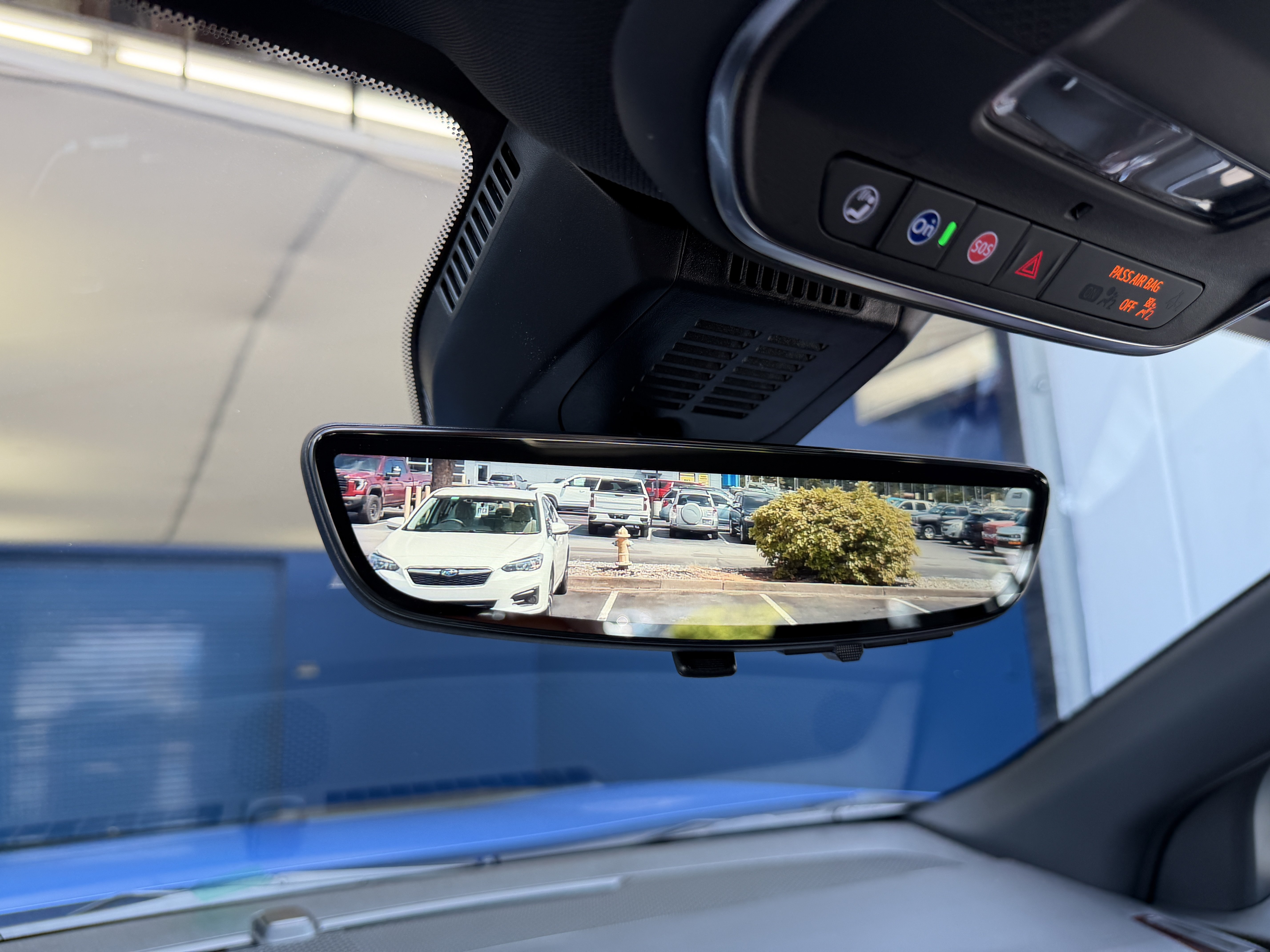 New 2027 Chevrolet Equinox RS w/ Safety and Technology Package FWD image 25