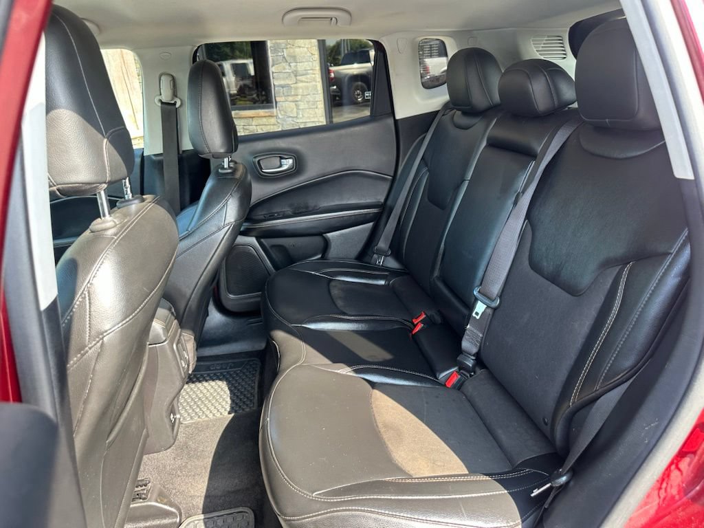 Used 2020 Jeep Compass Latitude w/ Cold Weather Group AWD/4WD image 33