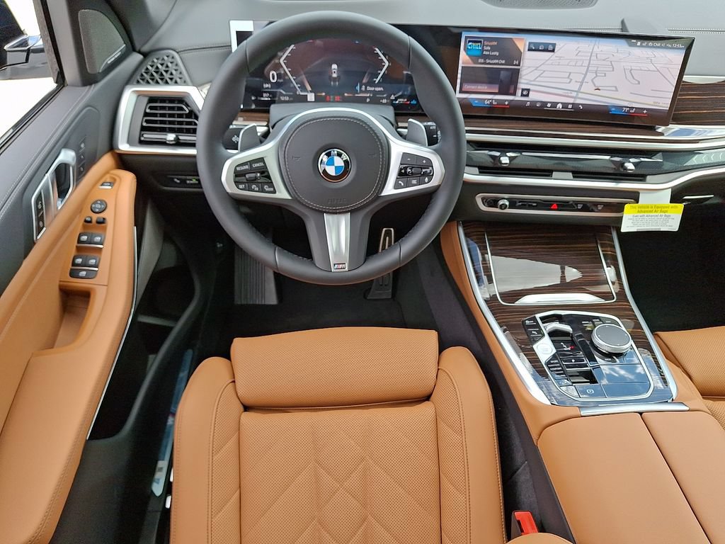 New 2026 BMW X5 xDrive40i w/ M Sport Package AWD/4WD image 2