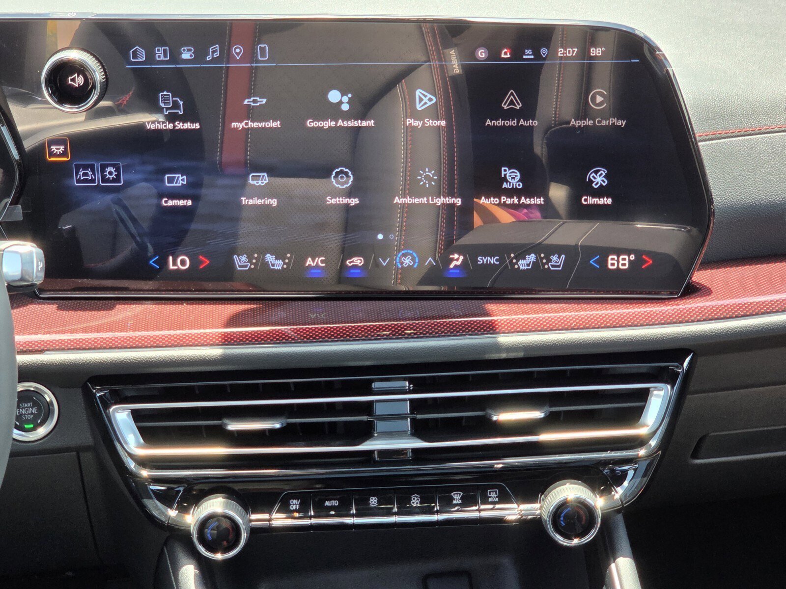 New 2026 Chevrolet Traverse RS FWD image 9