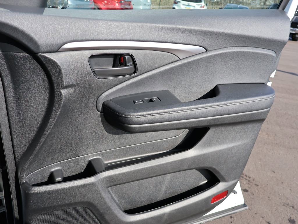 Certified 2023 Honda Passport EX-L image 11