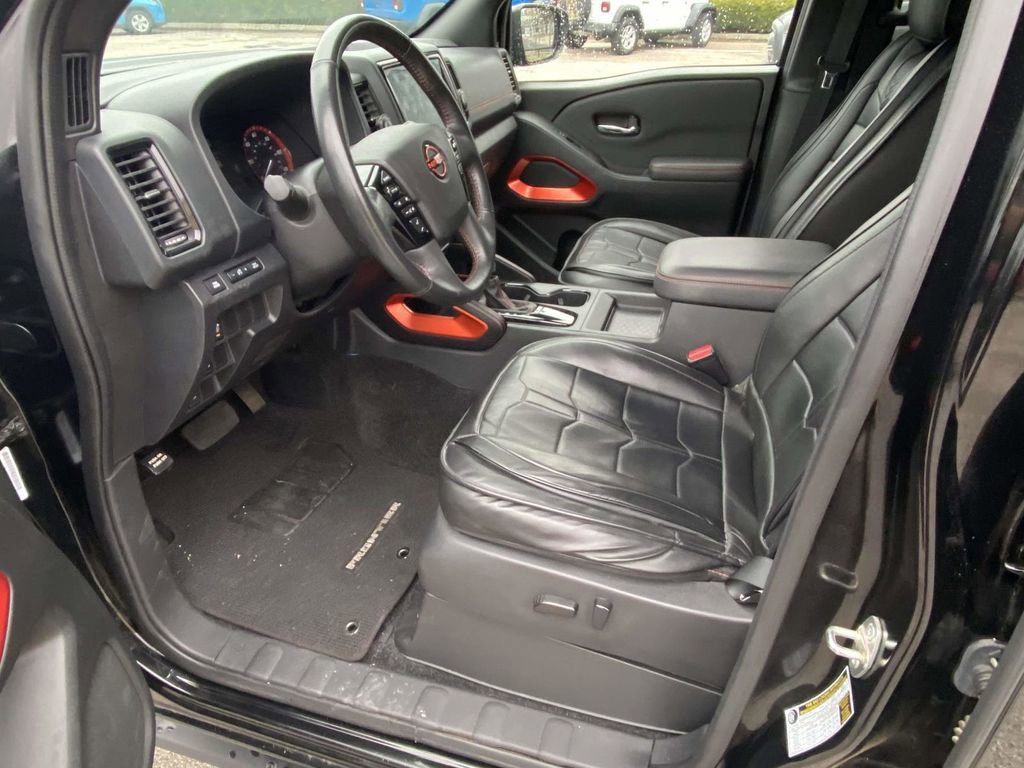 Used 2023 Nissan Frontier Pro-X w/ Technology Package image 12