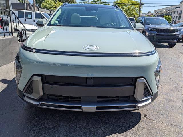 Used 2024 Hyundai Kona Limited FWD image 7