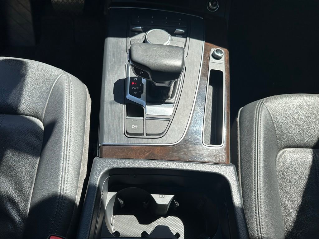 Used 2019 Audi Q5 2.0T Premium w/ Convenience Package image 24