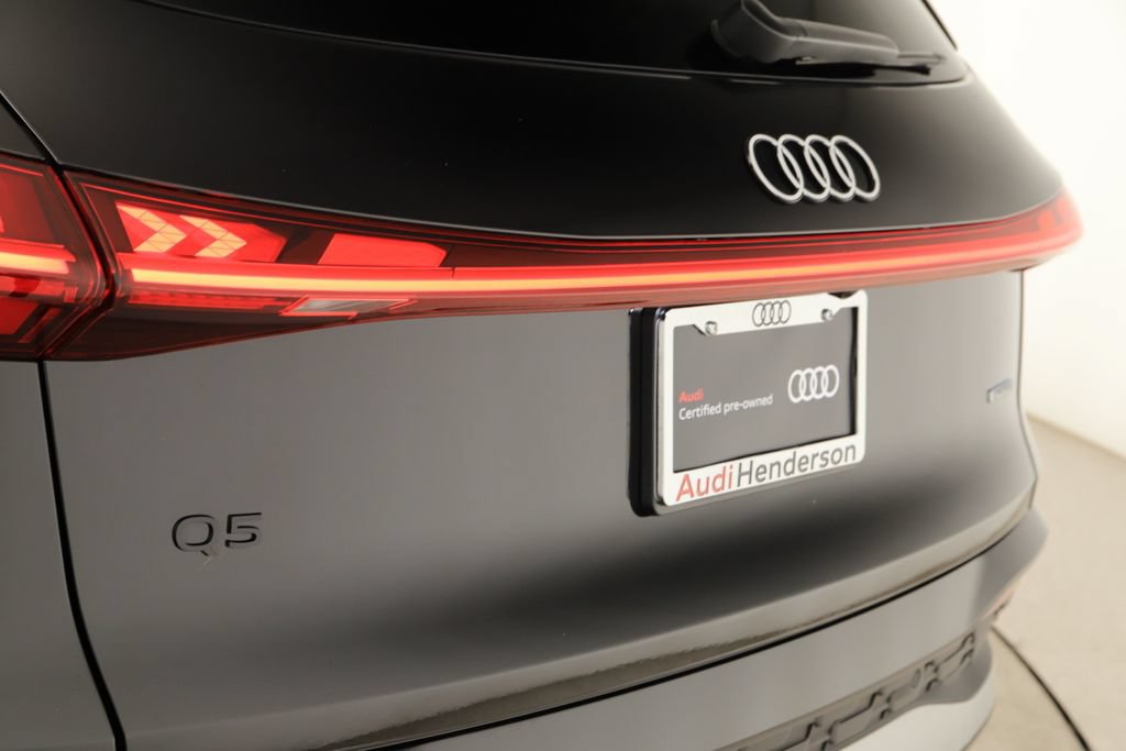 Certified 2025 Audi Q5 Prestige AWD/4WD image 30