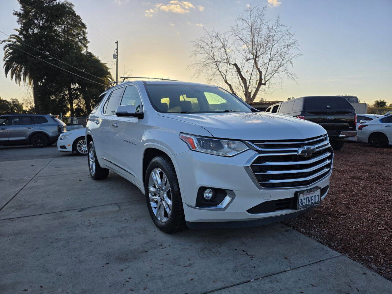 Used 2019 Chevrolet Traverse High Country w/ LPO, Floor Liner Package image 2