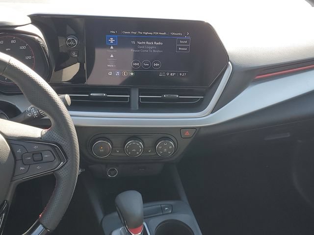 Certified 2025 Chevrolet Trax RS w/ Driver Confidence Package FWD image 12