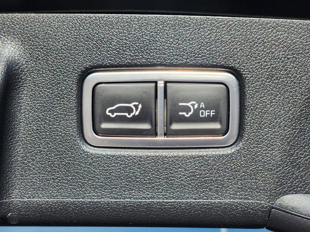 Certified 2025 Kia Sorento X-Line EX image 17