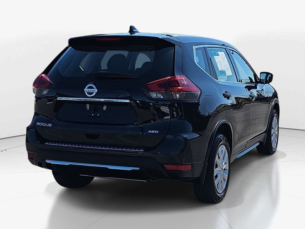 Used 2019 Nissan Rogue S AWD/4WD image 6