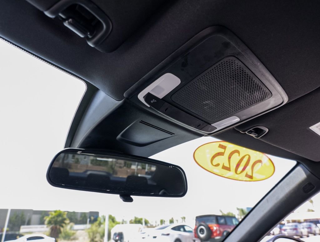 Used 2025 Honda Civic Sport image 30