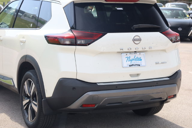 Certified 2023 Nissan Rogue SL w/ SL Premium Package AWD/4WD image 8