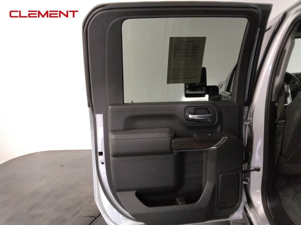 Used 2022 GMC Sierra 2500 SLT w/ SLT Convenience Package image 26